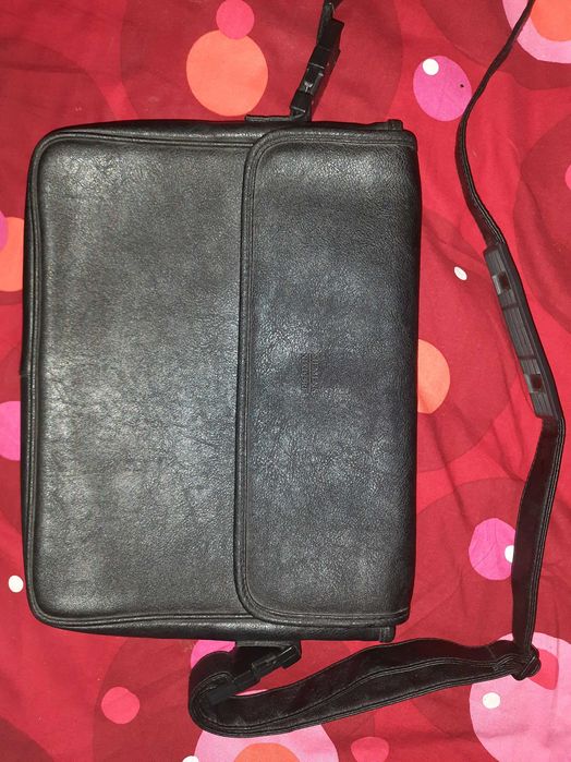 Сумка для ноутбука або нетбука