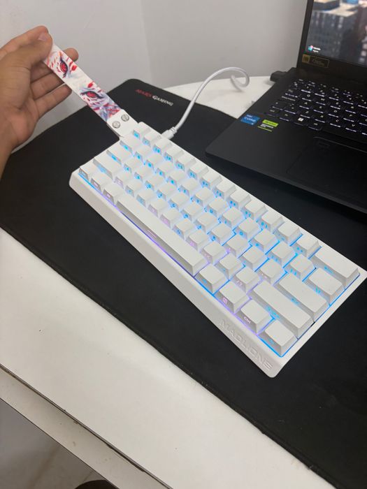 Teclado magnético gamer