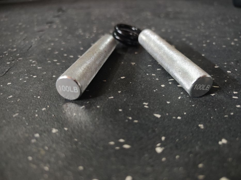 Gripper 100LBS Prateado
