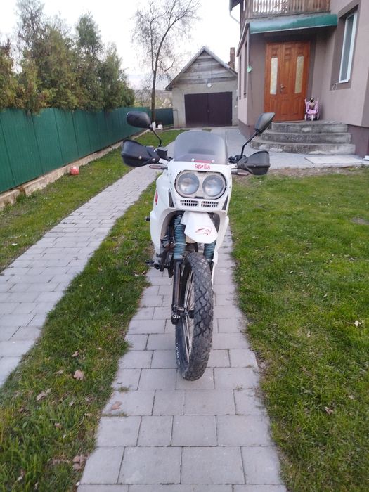 Продам Aprilia EXT-50