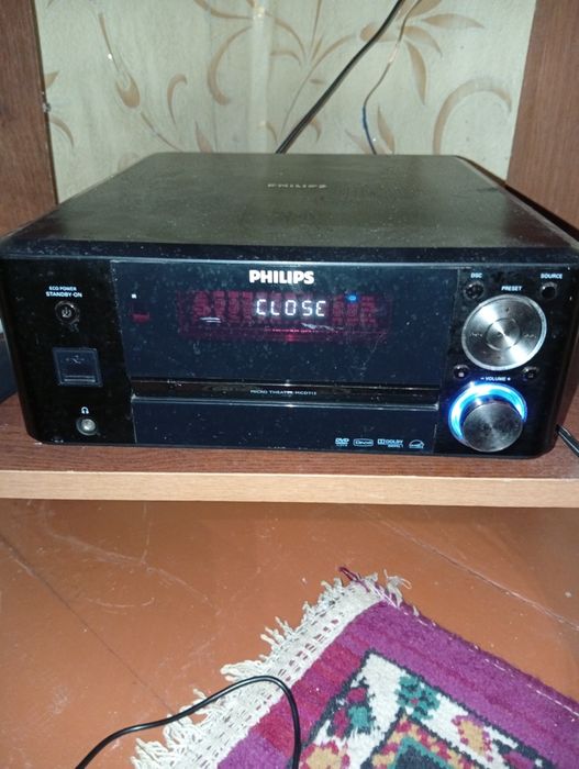 Музичний.  центр