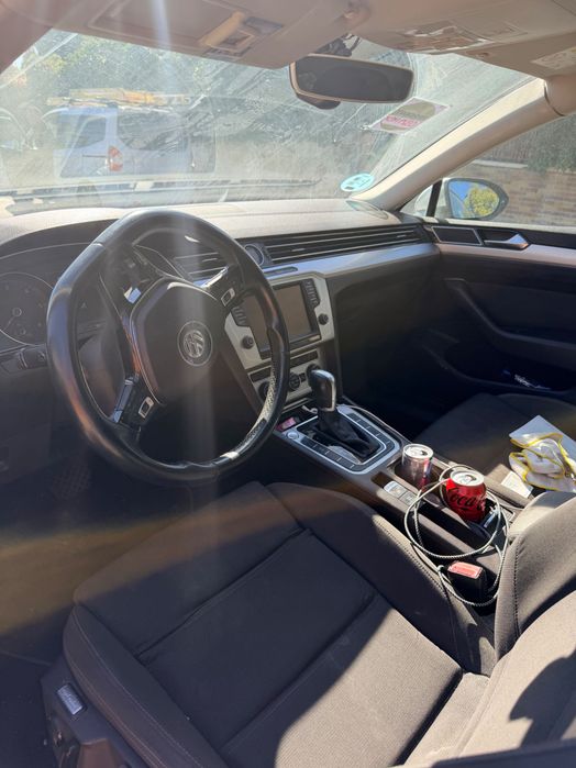 Carro Volkswagen passat — photo 3