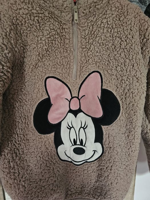 Zestaw ubrań dziewczęce R.134