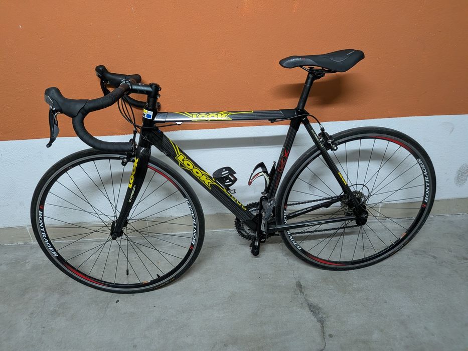 Bicicleta de estrada LOOK carbono