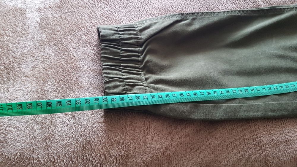 Spodnie męskie Cropp Joggery Slim zielone khaki 5871g-87x-34 rozm.34 j