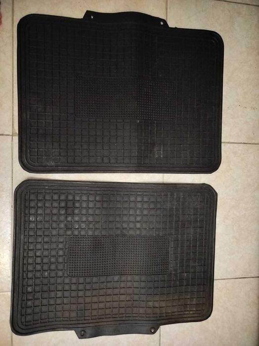 Tapetes para o carro