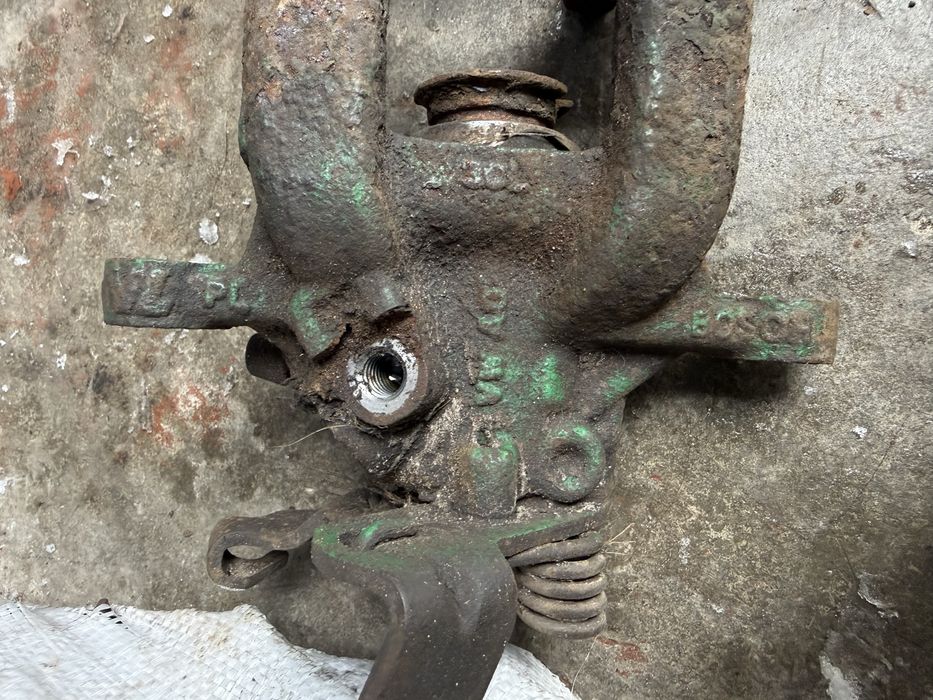 Суппорта Шкода Йети задние под реставрацию