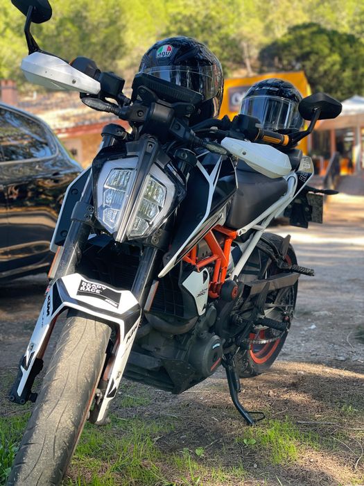 KTM Duke 390 ano 2018