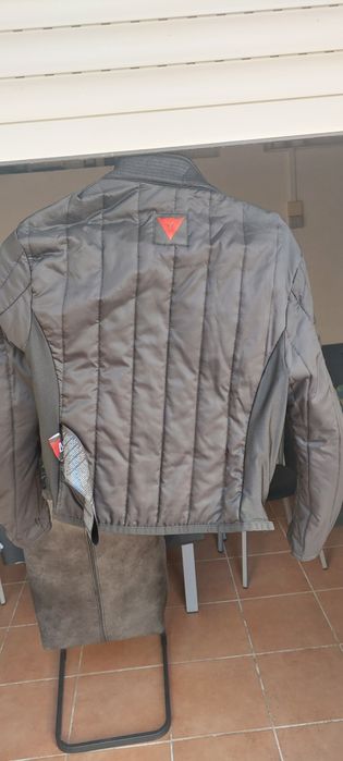 Casaco dainese tamanho 40