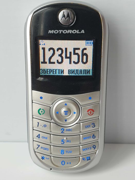 телефон Motorola C140