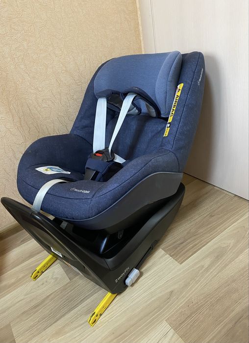 Автокресло Maxi-Cosi 2Way Pearl+База  с 3 мес.до 4 лет