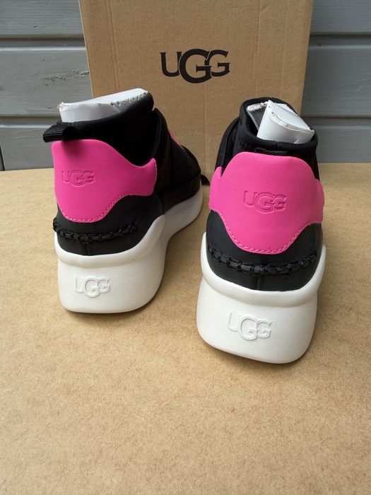 Nowe sneakersy UGG wsuwane buty damskie 38