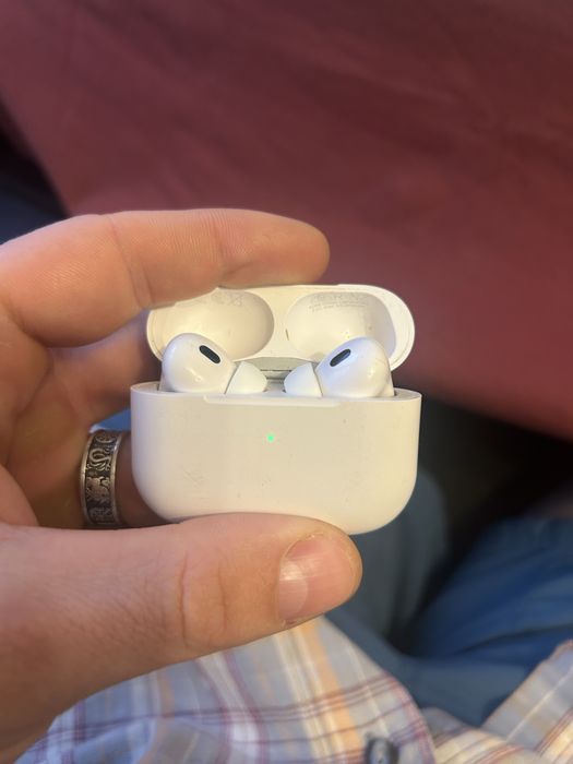 Навушники Apple AirPods Pro 2 with MagSafe Charging Case USB-C