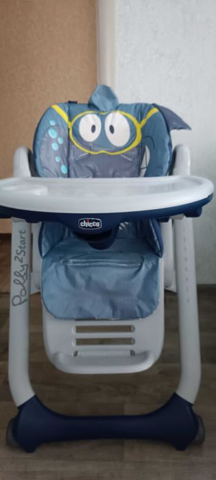 Продам детский столик для кормления