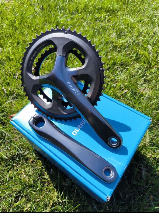 Шатуны Shimano Tiagra FC-4700 Hollowtech II 175мм 50x34