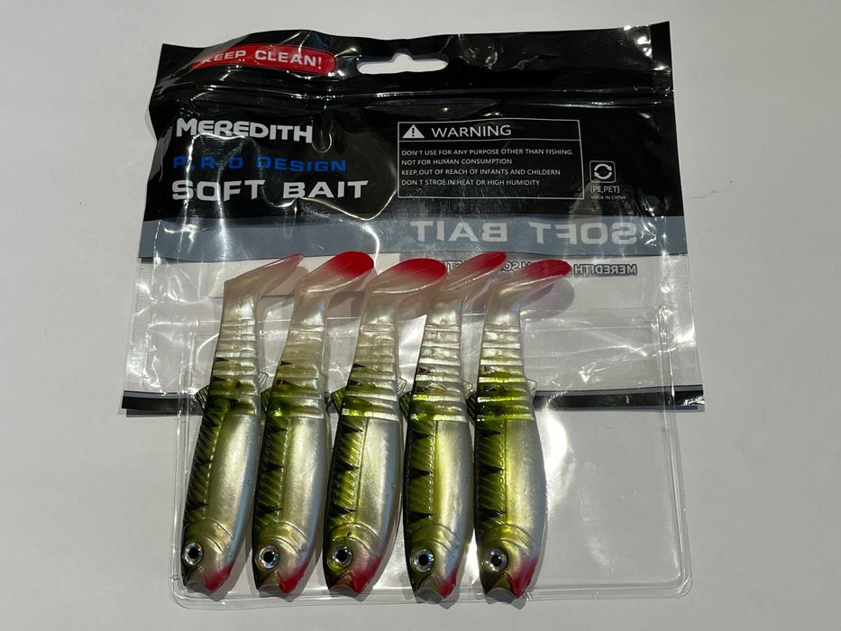 Gumy MEREDITH Cannibal-NÓWKI/wielkości 100mm 5szt+HAKI+PUDEŁKO