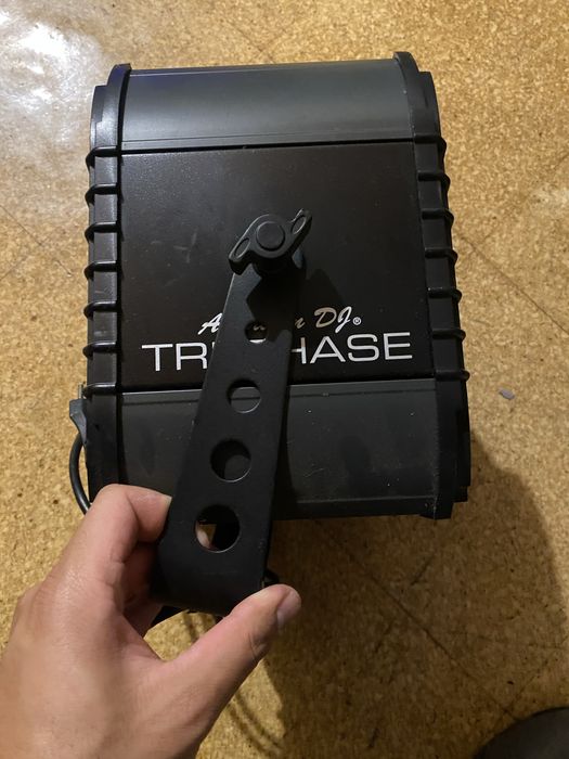 Projetor luz negra, Stinger