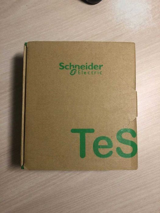 Контактор Schneider Electric (LC1D50AM7)