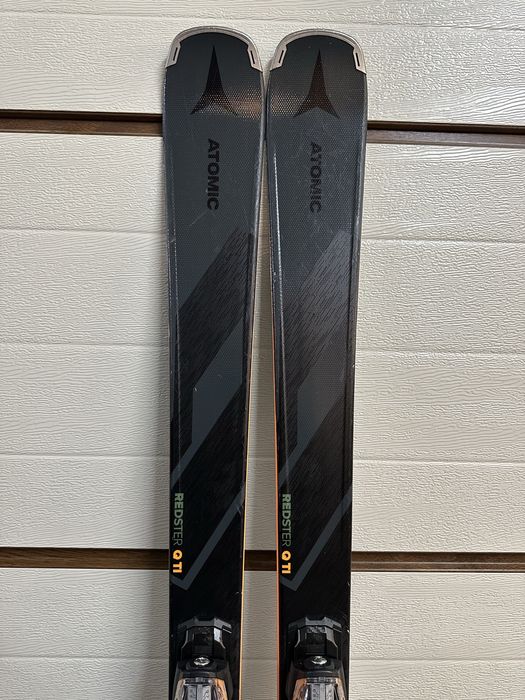 Narty Atomic Redster Q9 160cm