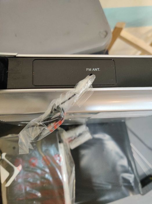 Радіо програвач, приймач, блютуз, акустика, колонки, як нове