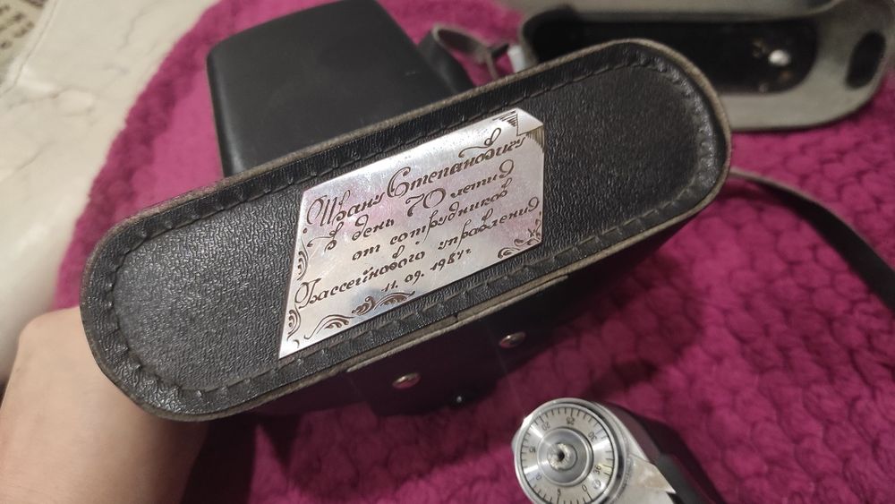 Зеркальный фотоаппарат Зенит Е