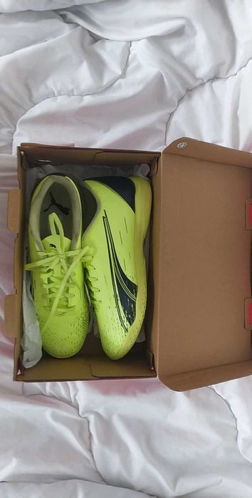 Puma ULTRA PLAY IT - Halówki