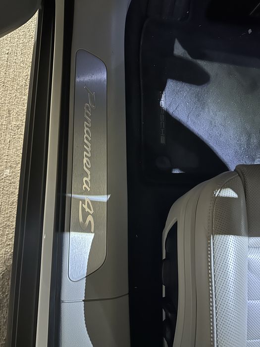 Porsche Panamera — fotografia 9