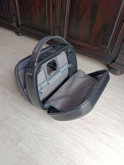 Kuferek na kosmetyki Samsonite
