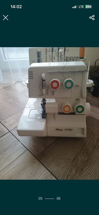 оверлок 4-х нитковий,3-нитковий