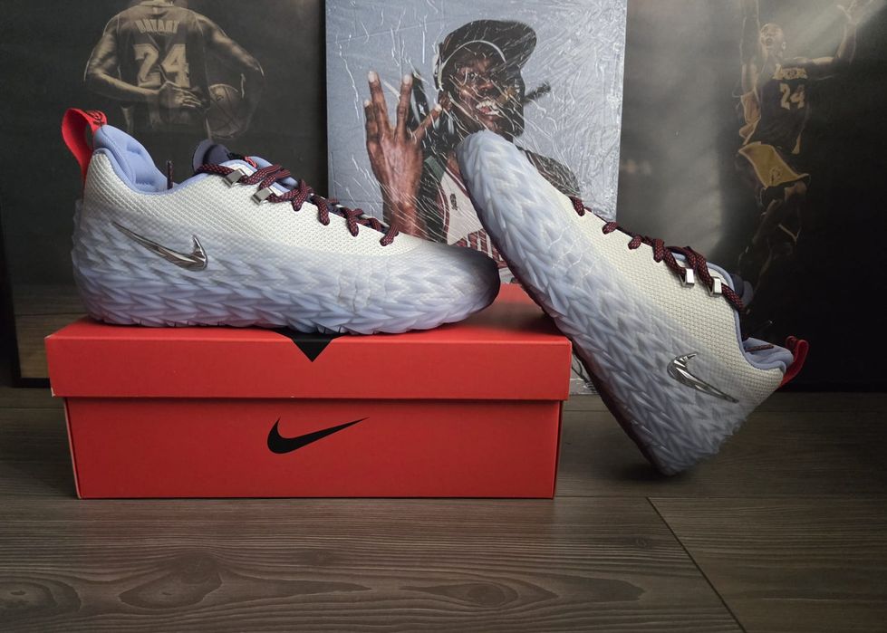 Nike S.T. Charge Cade Cunningham roz. 45