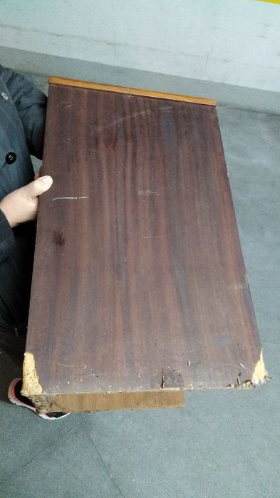 Mesa de cabeceira para restaurar