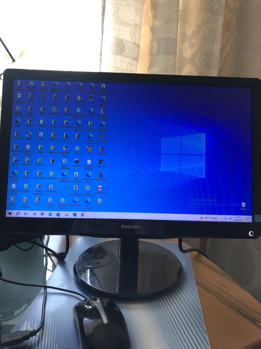 Монітор Philips для компютера