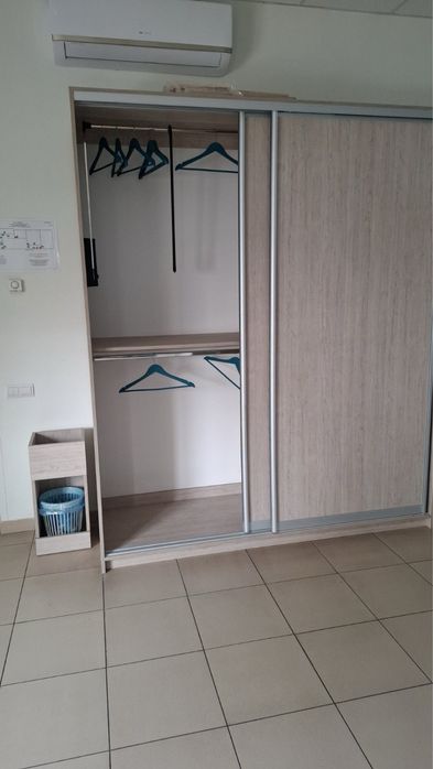 Шкаф б/у у гарному стані