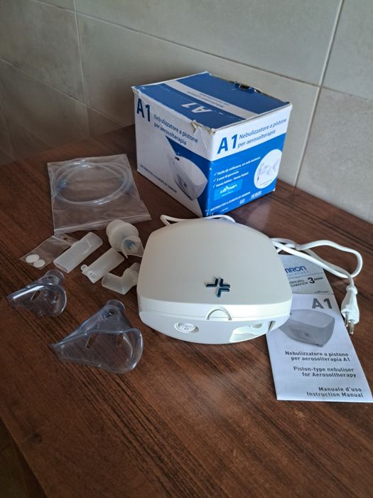 Небулайзер , інгалятор ОMRON.