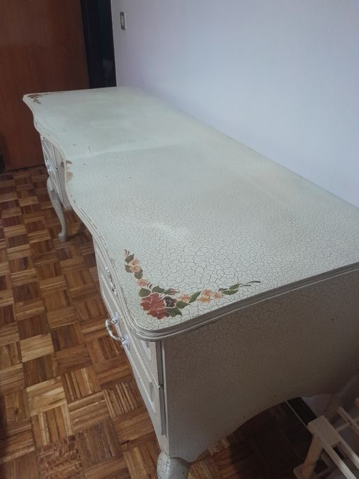 Toucador ou secretária com 4 gavetas