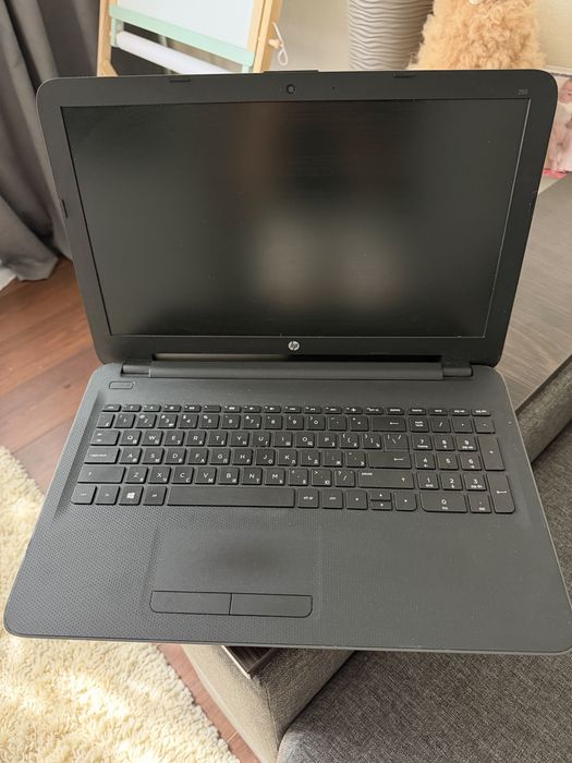 Ноутбук HP з коробкою та документами