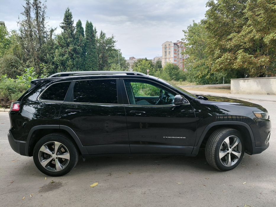 Jeep Cherokee  3.2 2018