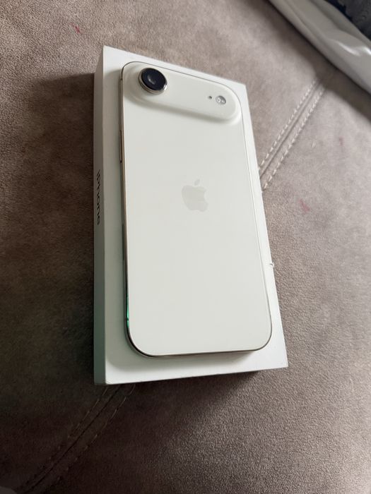 Iphone 17 AIR TROCA por iphone 17 pro max