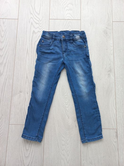 Джинси на дівчинку 104