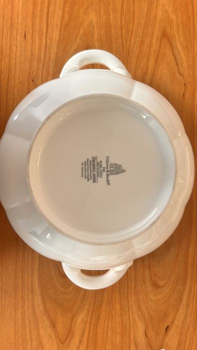 Terrina em porcelana branca Villeroy & Boch