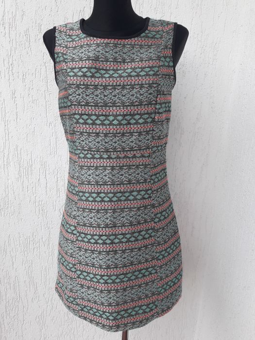 Letnia sukienka w roz M/L