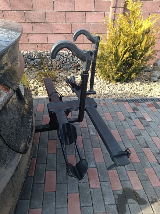 Велобагажник на авто