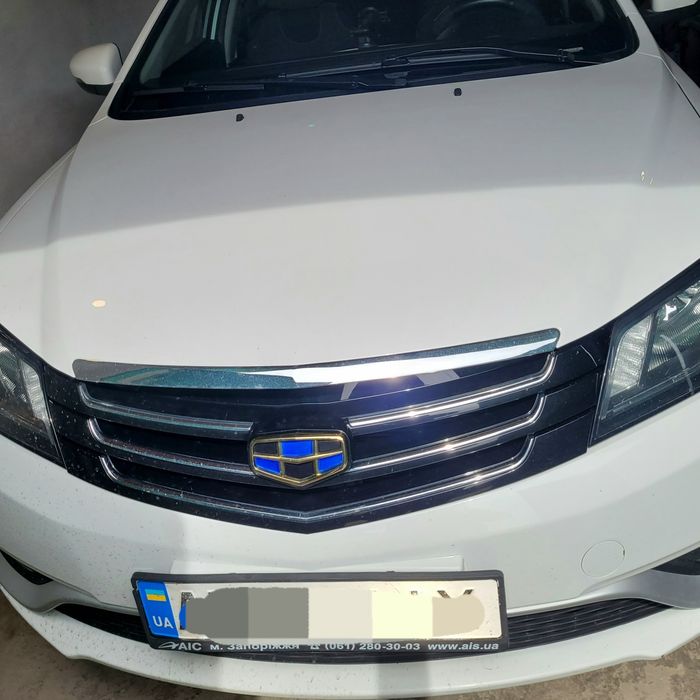 авто Geely Emgrand 7