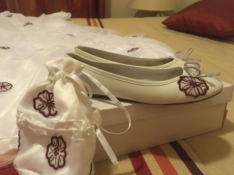 Vestido Bordado Madeira em seda selvagem