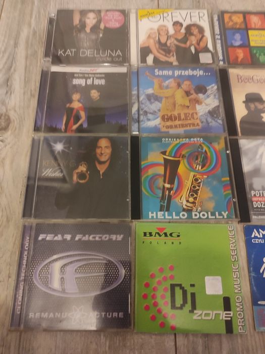 Zestaw 12 płyt CD stan bardzo dobry