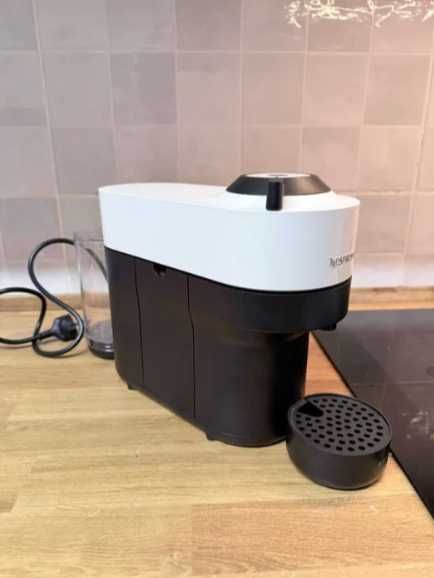 Máquina de Café KRUPS Nespresso XN9201 Vertuo Pop Bege Como Nova