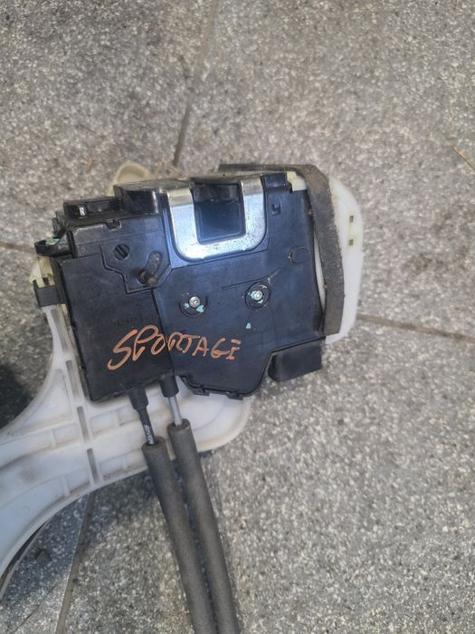 Hyundai ix35 zamek drzwi Tył lewy 7pin