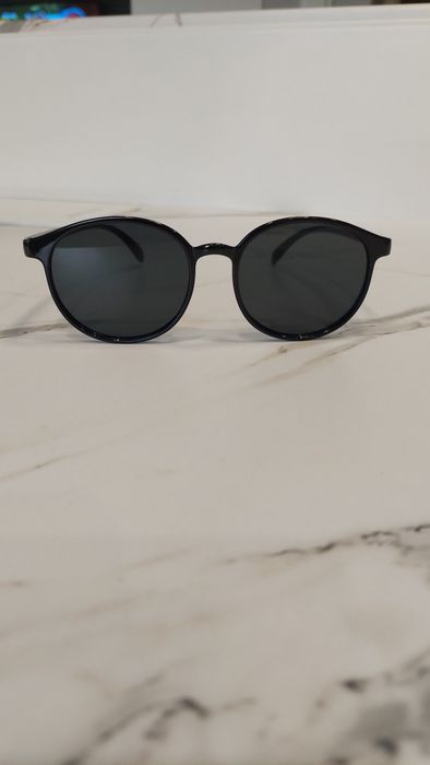 Okulary przeciwsłoneczne czarne nowe