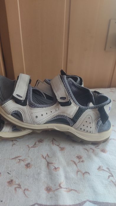 Letnie sandały. ECCO