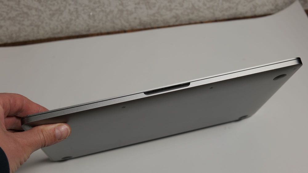  MacBook Pro 13” 2017 (A1708) i5 • 256GB • 16GB RAM #73